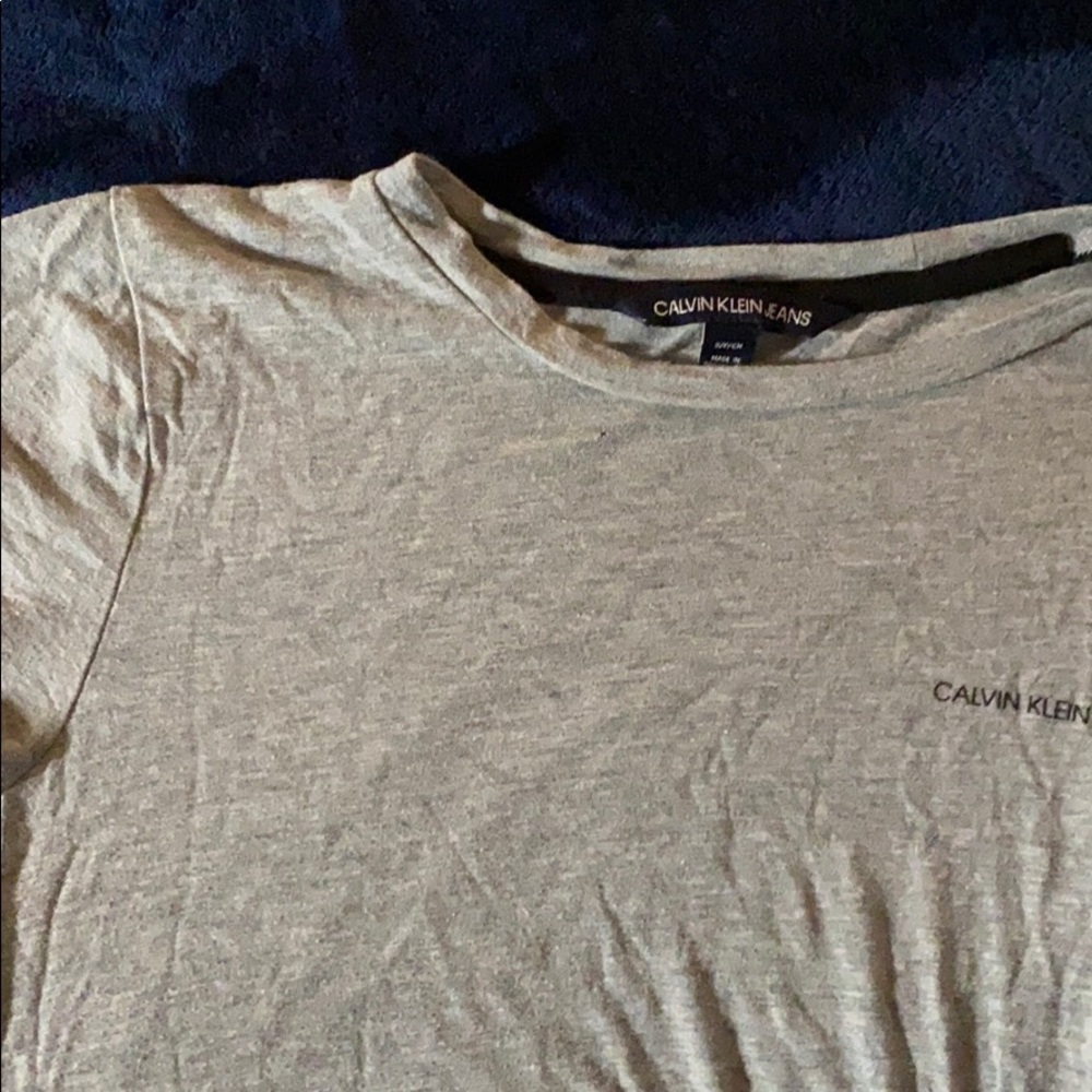 Calvin Klein Grey Top - Picture 2 of 2